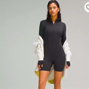 NWT Lululemon Tight-Fit Lined Long-Sleeve Onesie - Black (Size Small)